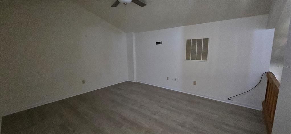 出租: $1,600 (2 贝兹, 2 浴室, 1532 平方英尺)