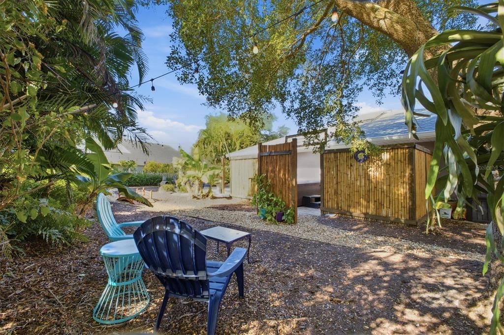 На продажу: $695,000 (3 спален, 2 ванн, 2034 Квадратных фут)