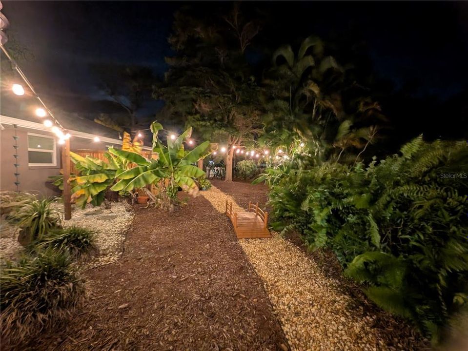 На продажу: $695,000 (3 спален, 2 ванн, 2034 Квадратных фут)