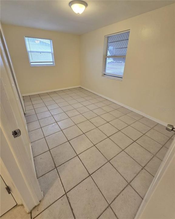 待售: $219,900 (3 贝兹, 2 浴室, 1292 平方英尺)