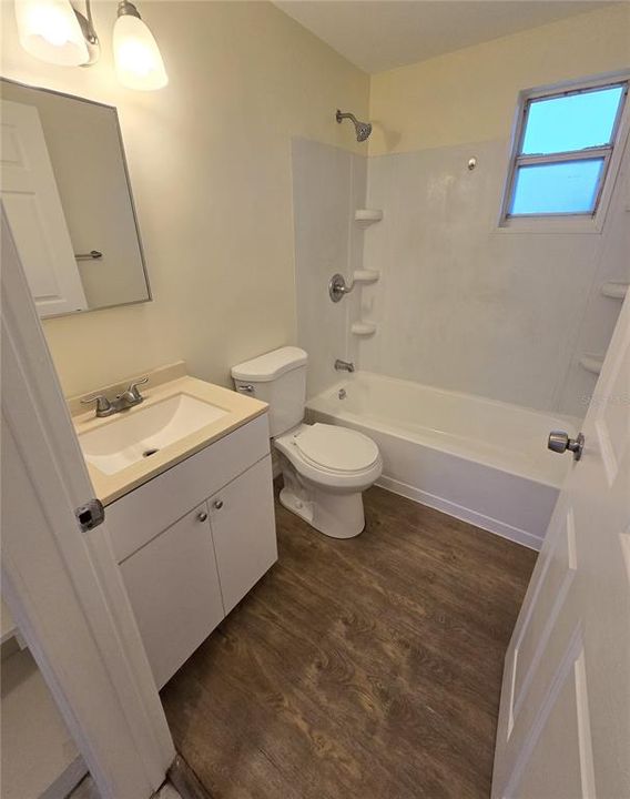 待售: $219,900 (3 贝兹, 2 浴室, 1292 平方英尺)