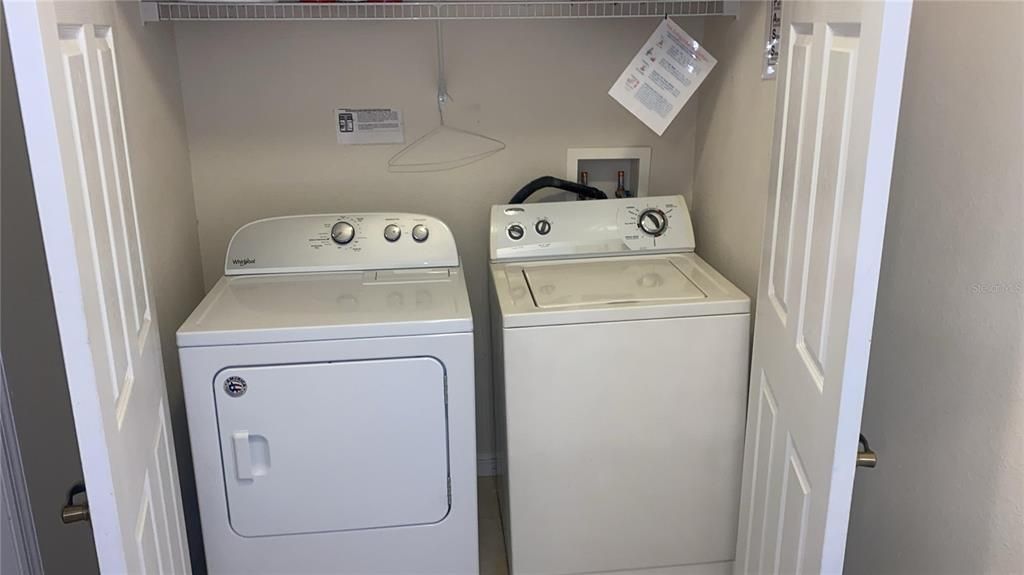 En Renta: $2,599 (4 camas, 3 baños, 1636 Pies cuadrados)