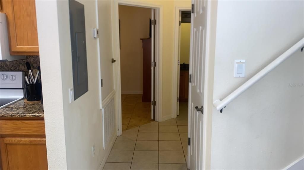 En Renta: $2,599 (4 camas, 3 baños, 1636 Pies cuadrados)