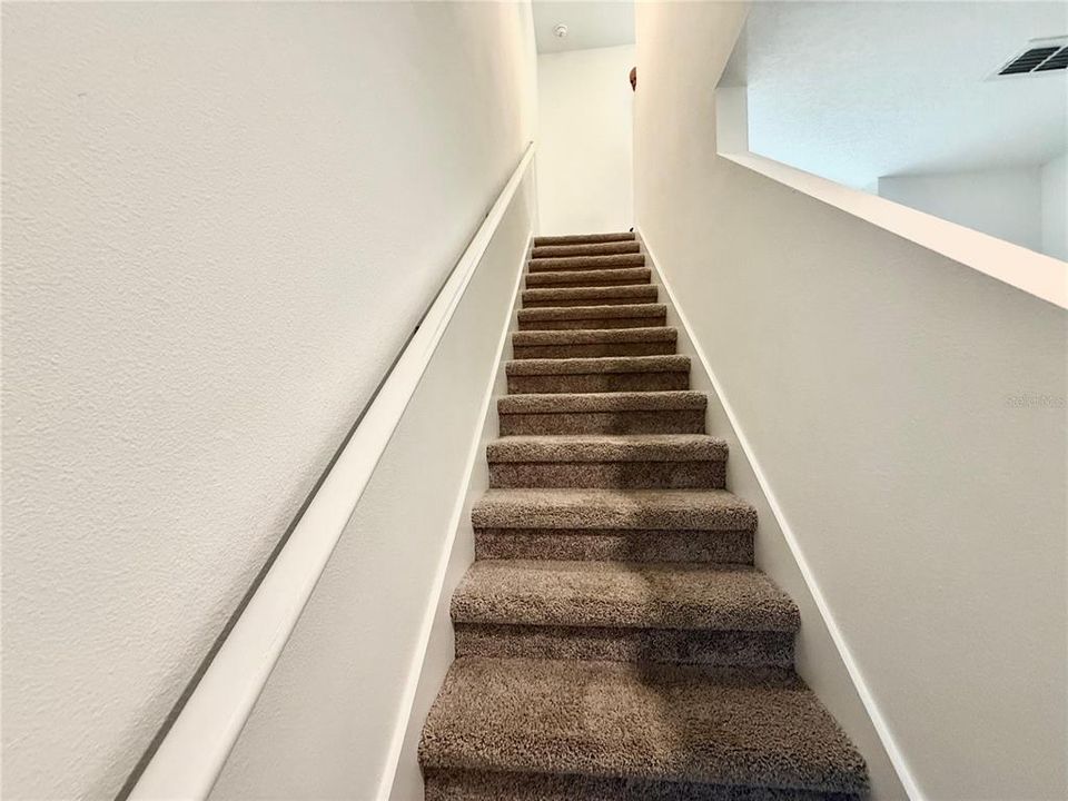 出租: $1,950 (3 贝兹, 2 浴室, 1424 平方英尺)