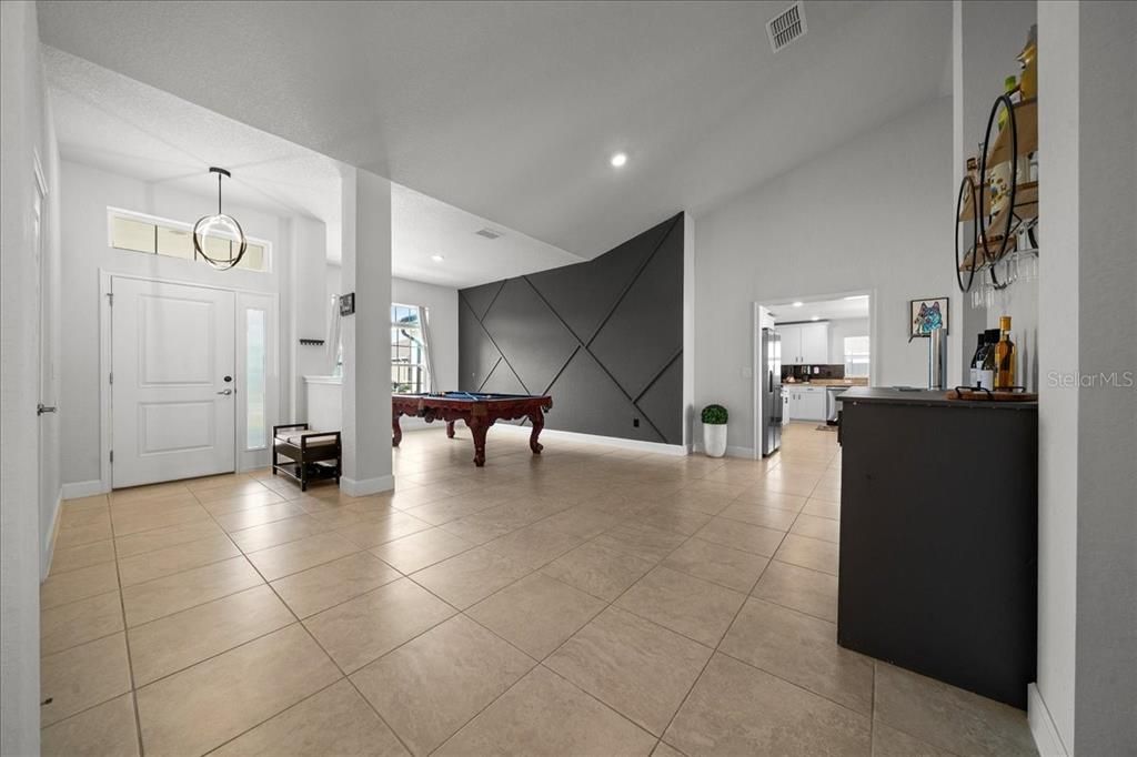 For Sale: $420,000 (4 beds, 3 baths, 3000 Square Feet)