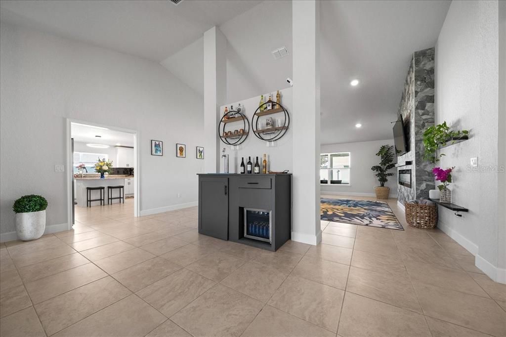 For Sale: $420,000 (4 beds, 3 baths, 3000 Square Feet)