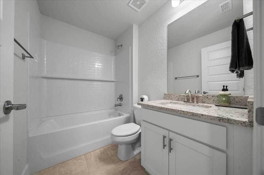 For Sale: $420,000 (4 beds, 3 baths, 3000 Square Feet)