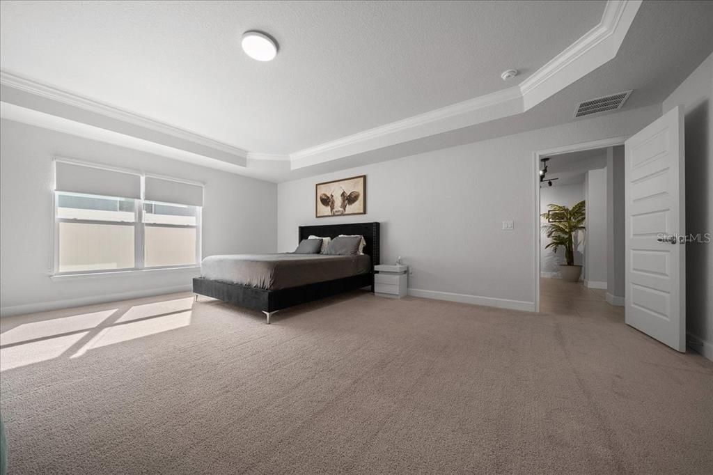 For Sale: $420,000 (4 beds, 3 baths, 3000 Square Feet)