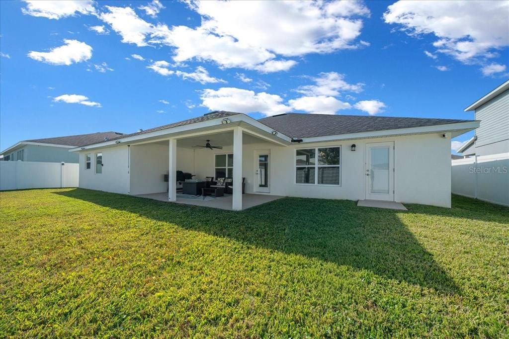 For Sale: $420,000 (4 beds, 3 baths, 3000 Square Feet)