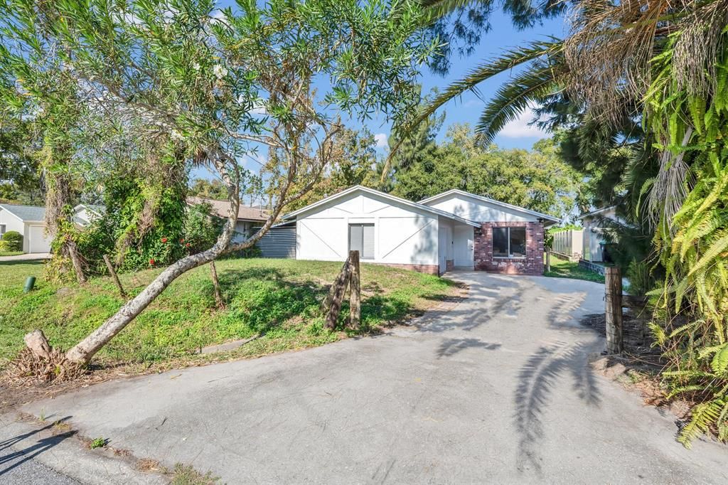 На продажу: $399,000 (3 спален, 2 ванн, 1107 Квадратных фут)