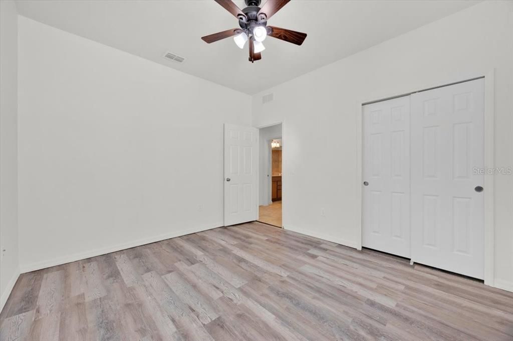 For Sale: $399,000 (3 beds, 2 baths, 2144 Square Feet)