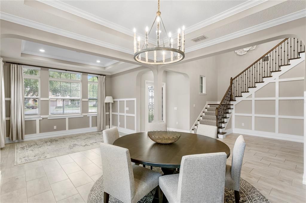 For Sale: $1,795,000 (5 beds, 4 baths, 5748 Square Feet)