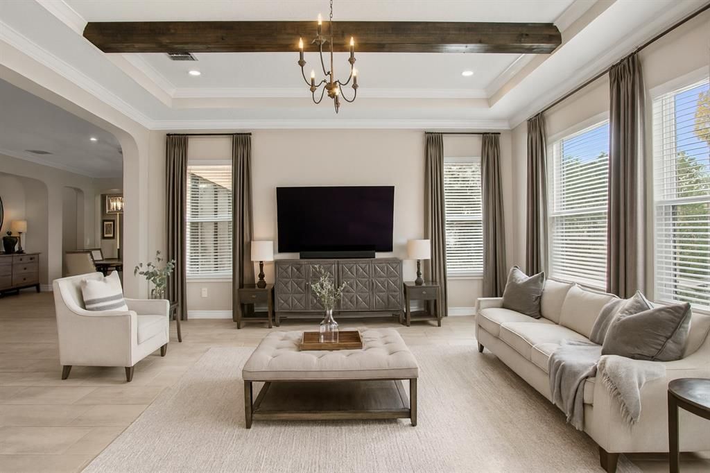 For Sale: $1,795,000 (5 beds, 4 baths, 5748 Square Feet)