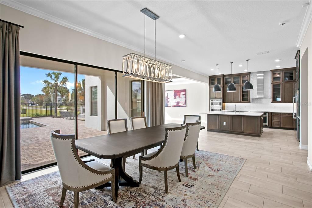 For Sale: $1,795,000 (5 beds, 4 baths, 5748 Square Feet)