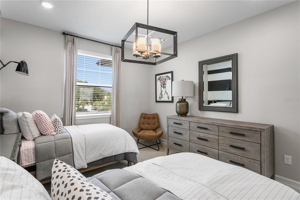 For Sale: $1,795,000 (5 beds, 4 baths, 5748 Square Feet)