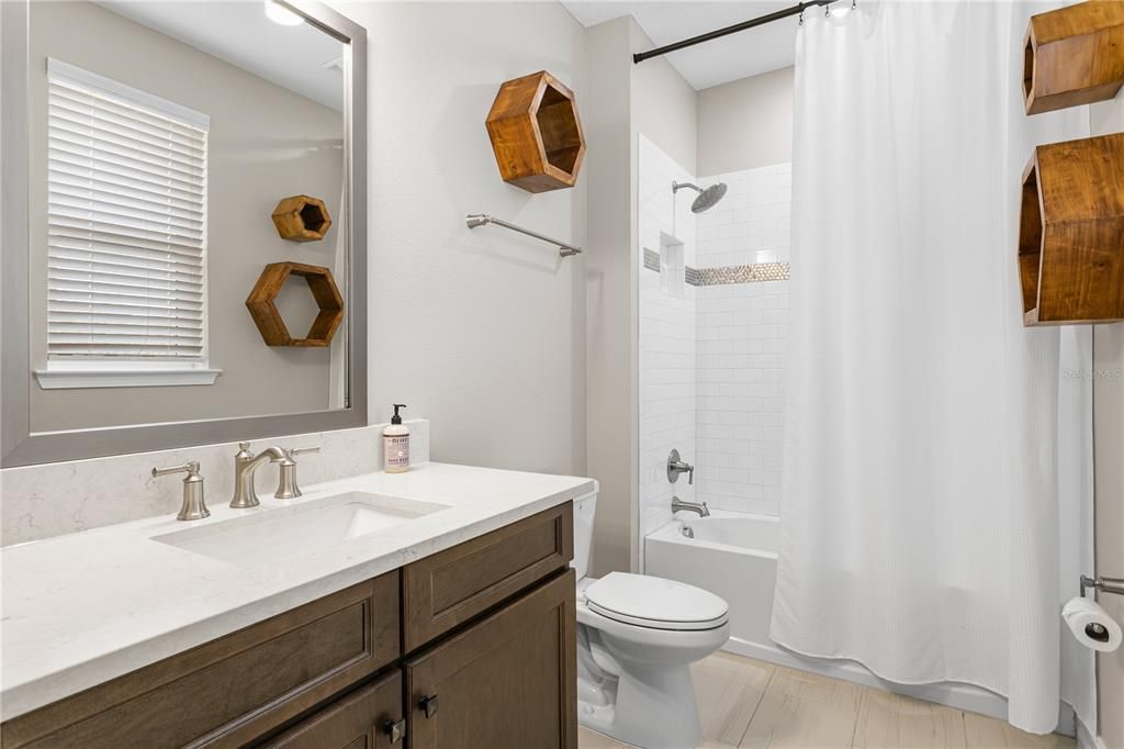 For Sale: $1,795,000 (5 beds, 4 baths, 5748 Square Feet)