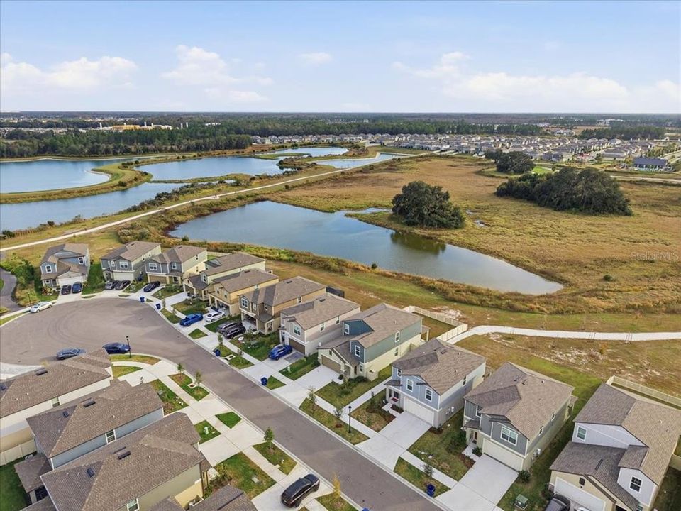 For Sale: $434,000 (5 beds, 2 baths, 2389 Square Feet)