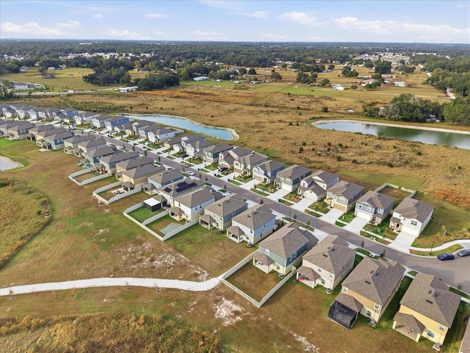 For Sale: $434,000 (5 beds, 2 baths, 2389 Square Feet)