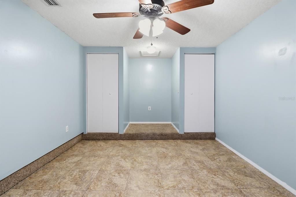 For Sale: $179,000 (3 beds, 1 baths, 1200 Square Feet)