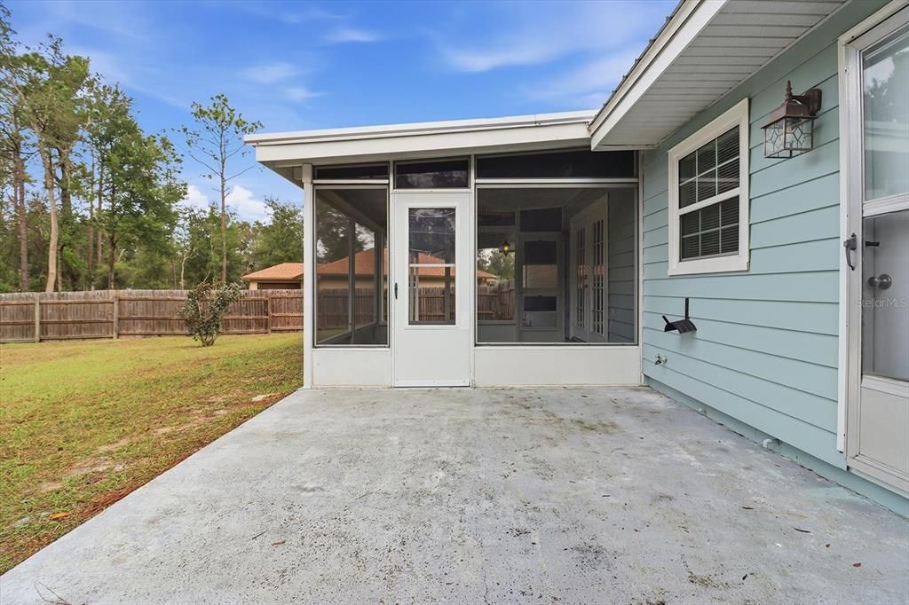 For Sale: $179,000 (3 beds, 1 baths, 1200 Square Feet)