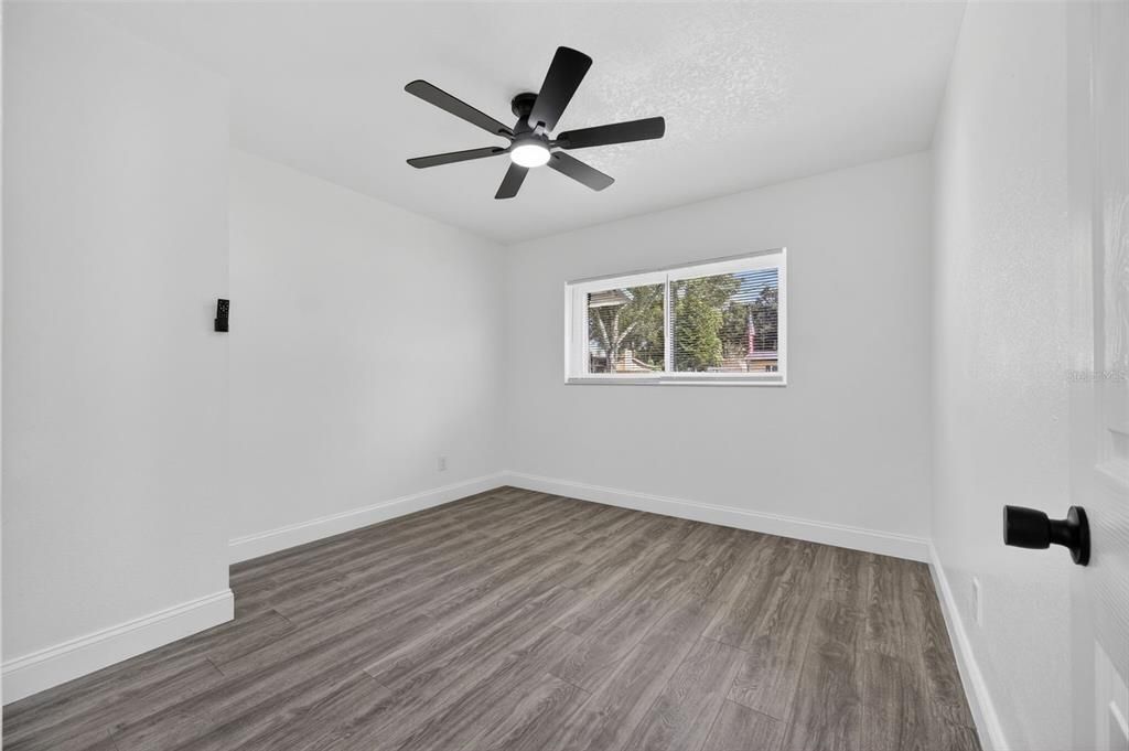 For Rent: $3,500 (4 beds, 2 baths, 1484 Square Feet)