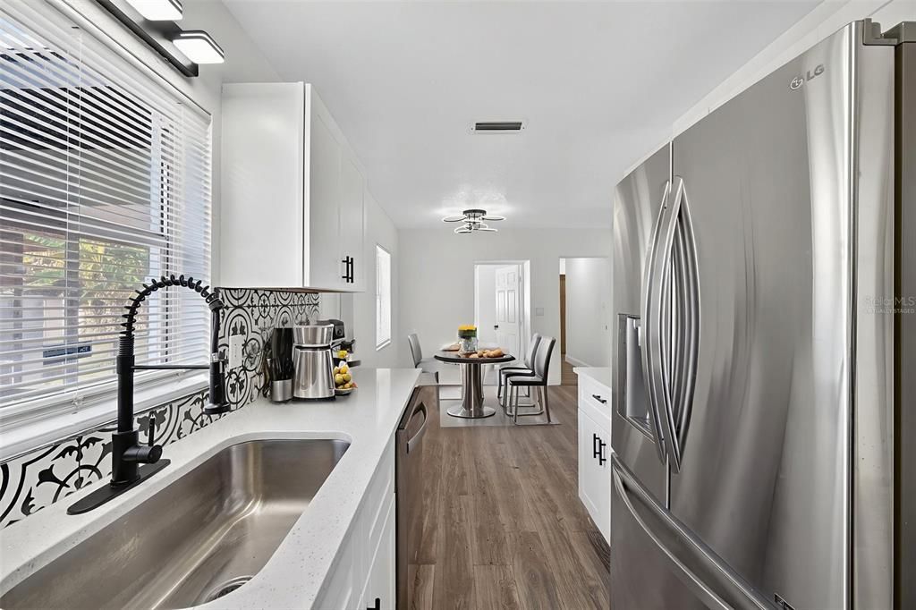 For Rent: $3,500 (4 beds, 2 baths, 1484 Square Feet)