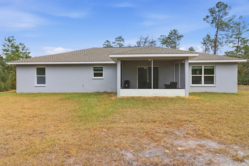 For Sale: $425,000 (4 beds, 2 baths, 1823 Square Feet)