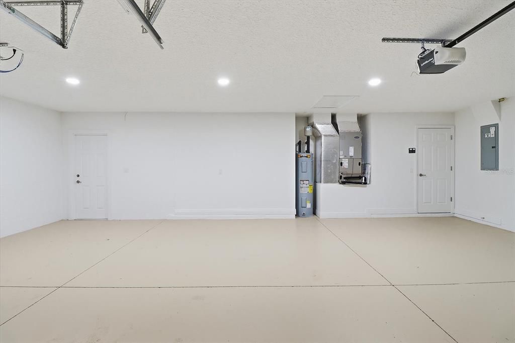 For Sale: $425,000 (4 beds, 2 baths, 1823 Square Feet)