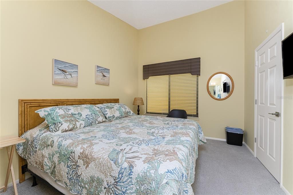 待售: $329,000 (2 贝兹, 2 浴室, 1469 平方英尺)