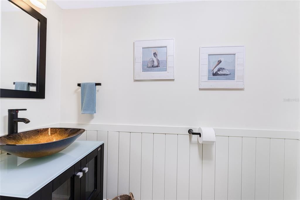 待售: $329,000 (2 贝兹, 2 浴室, 1469 平方英尺)