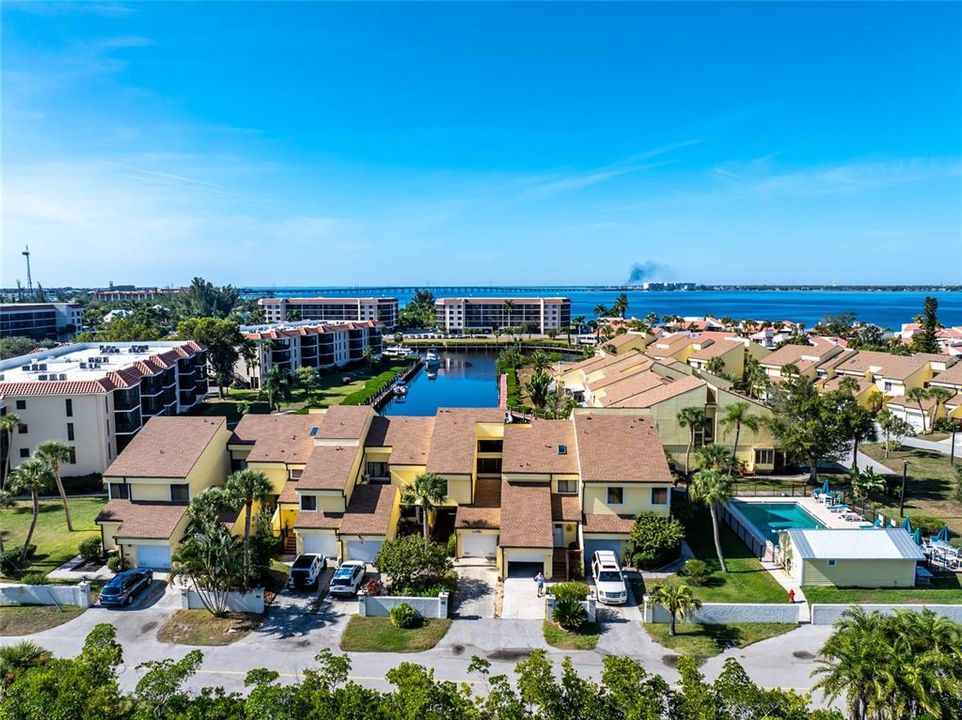 待售: $329,000 (2 贝兹, 2 浴室, 1469 平方英尺)