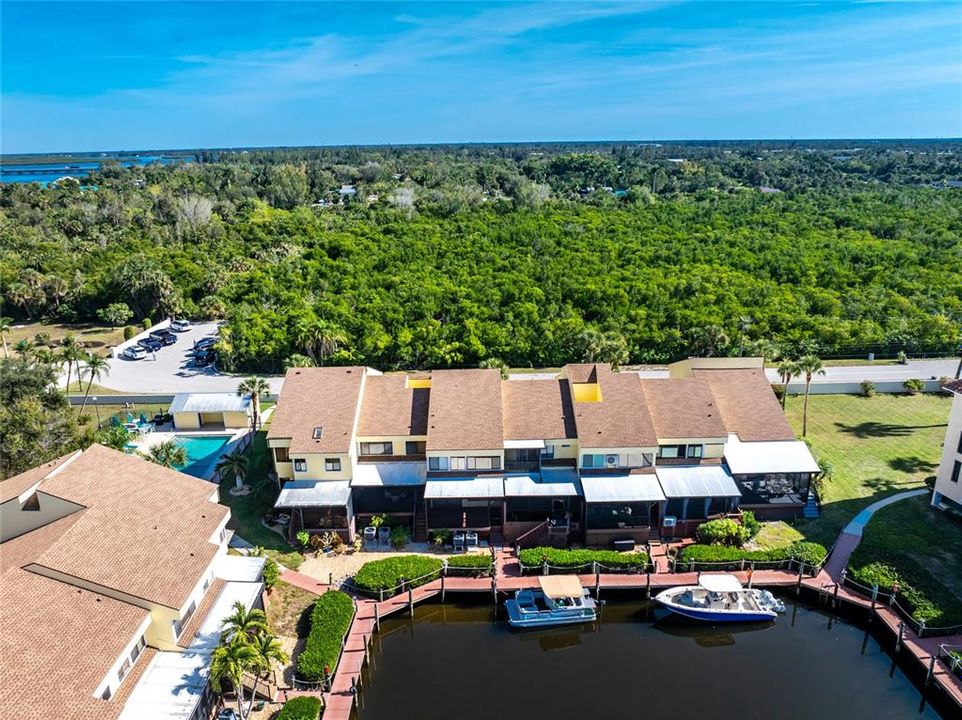 待售: $329,000 (2 贝兹, 2 浴室, 1469 平方英尺)