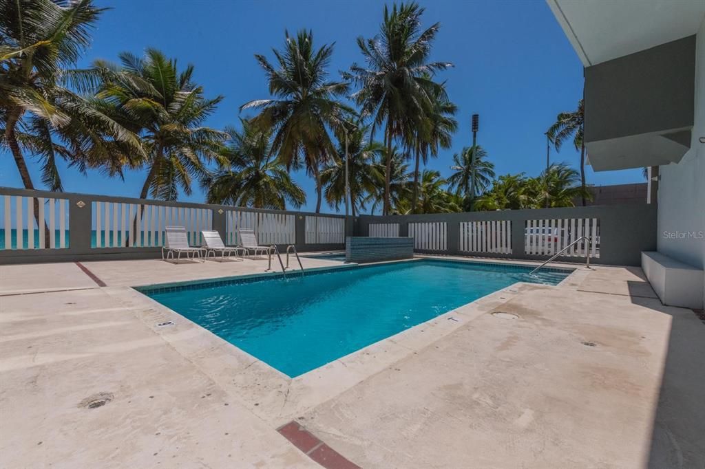 出租: $3,500 (2 贝兹, 1 浴室, 1036 平方英尺)