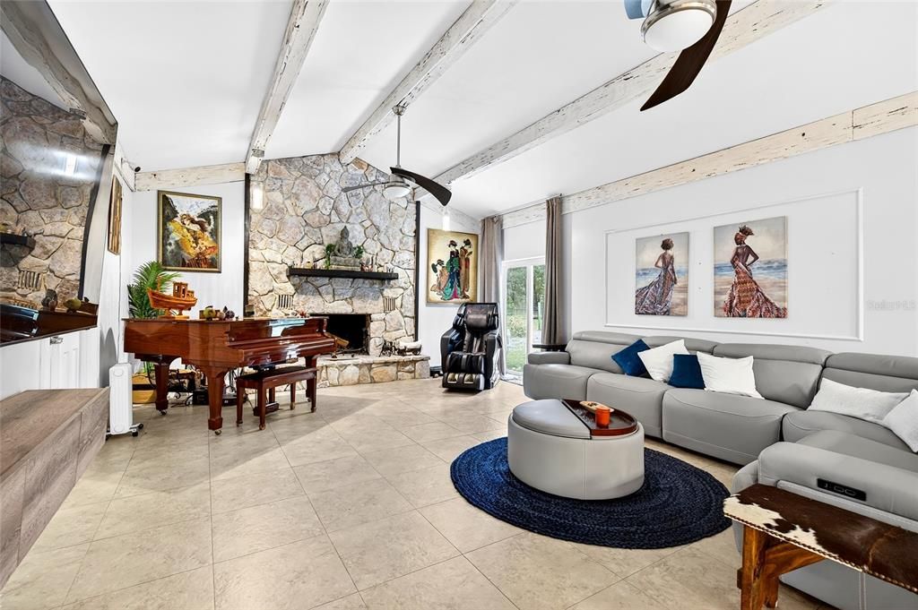 待售: $1,150,000 (3 贝兹, 3 浴室, 2399 平方英尺)