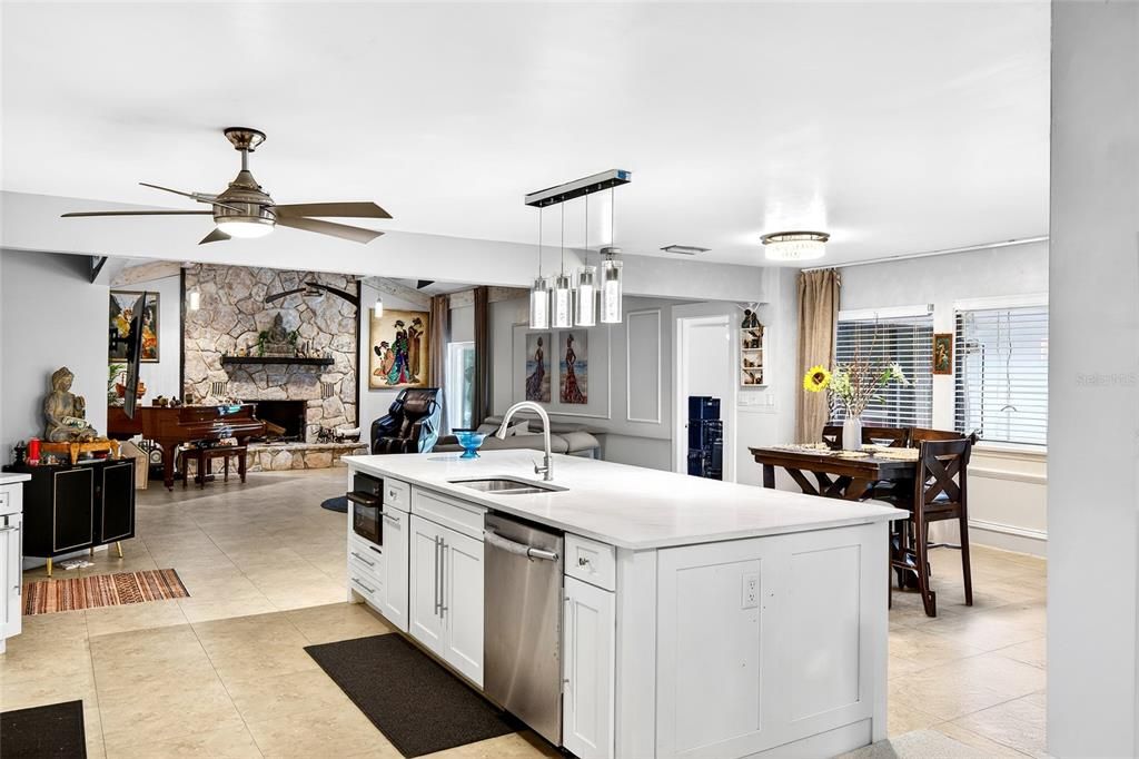 待售: $1,150,000 (3 贝兹, 3 浴室, 2399 平方英尺)