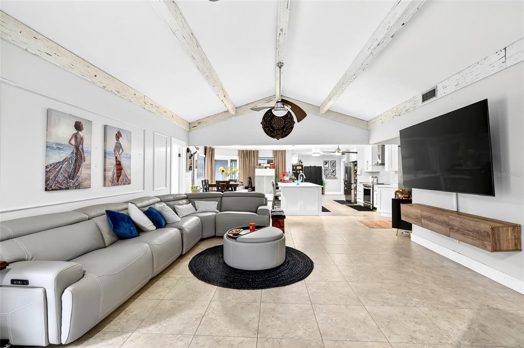 待售: $1,150,000 (3 贝兹, 3 浴室, 2399 平方英尺)