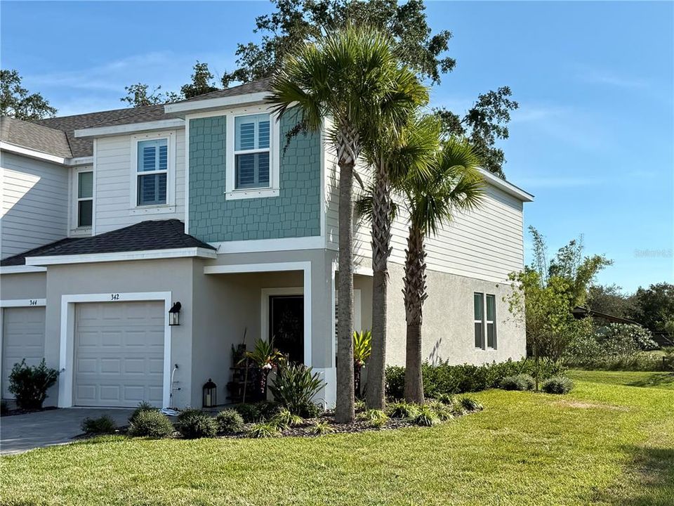 For Sale: $295,000 (3 beds, 2 baths, 1553 Square Feet)