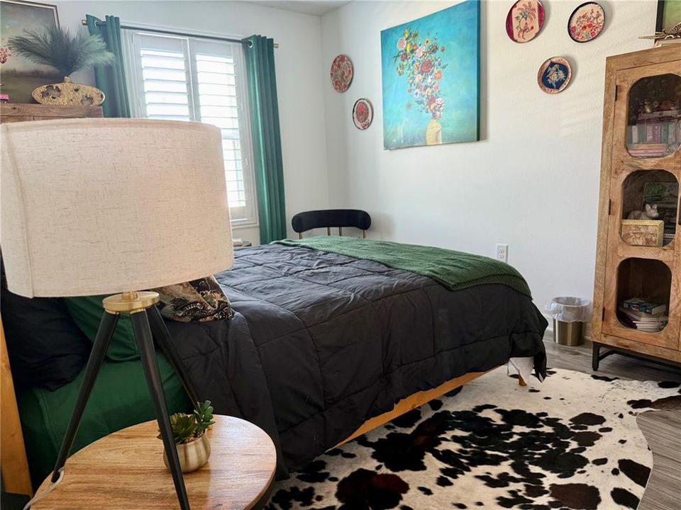 For Sale: $295,000 (3 beds, 2 baths, 1553 Square Feet)