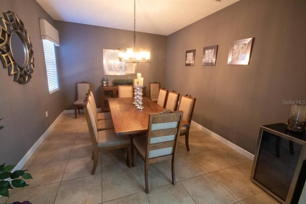 待售: $699,900 (6 贝兹, 6 浴室, 3465 平方英尺)