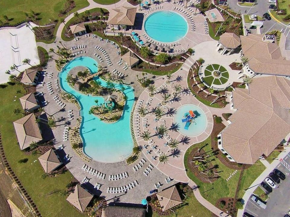 待售: $699,900 (6 贝兹, 6 浴室, 3465 平方英尺)