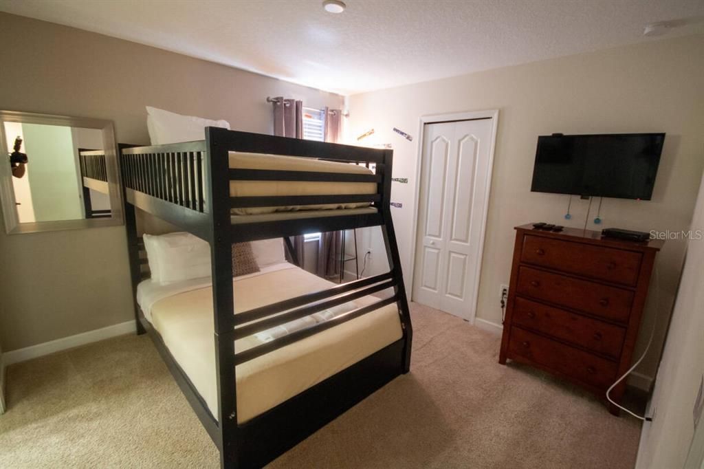 待售: $699,900 (6 贝兹, 6 浴室, 3465 平方英尺)