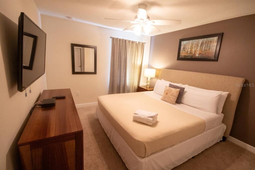 待售: $699,900 (6 贝兹, 6 浴室, 3465 平方英尺)