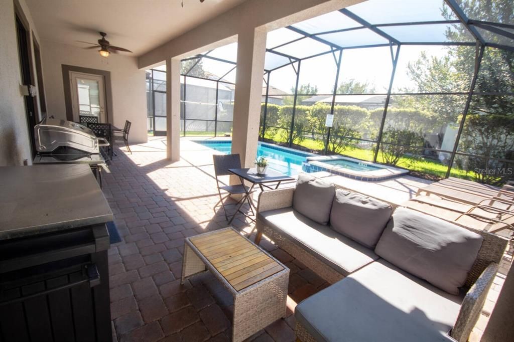 待售: $699,900 (6 贝兹, 6 浴室, 3465 平方英尺)