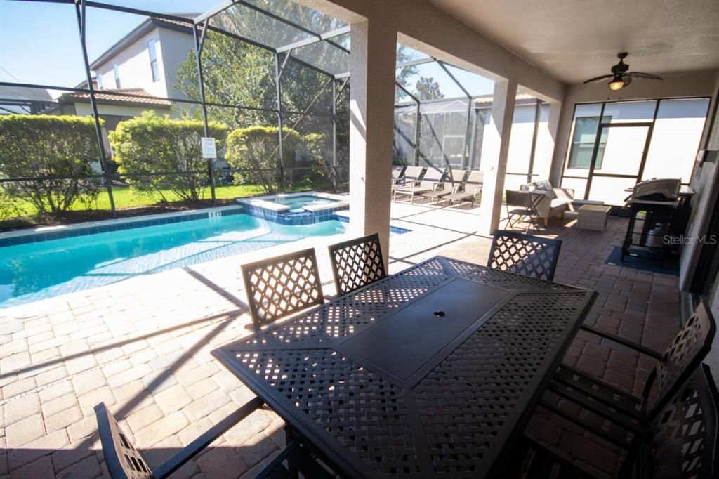 待售: $699,900 (6 贝兹, 6 浴室, 3465 平方英尺)