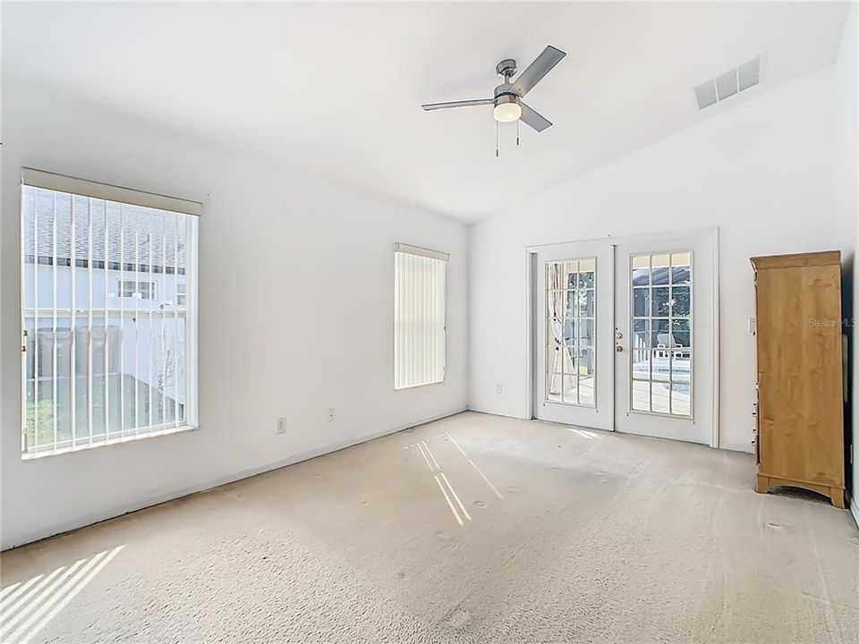 待售: $479,000 (5 贝兹, 4 浴室, 2275 平方英尺)