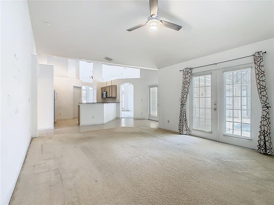 待售: $479,000 (5 贝兹, 4 浴室, 2275 平方英尺)