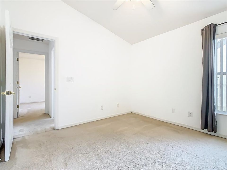 待售: $479,000 (5 贝兹, 4 浴室, 2275 平方英尺)