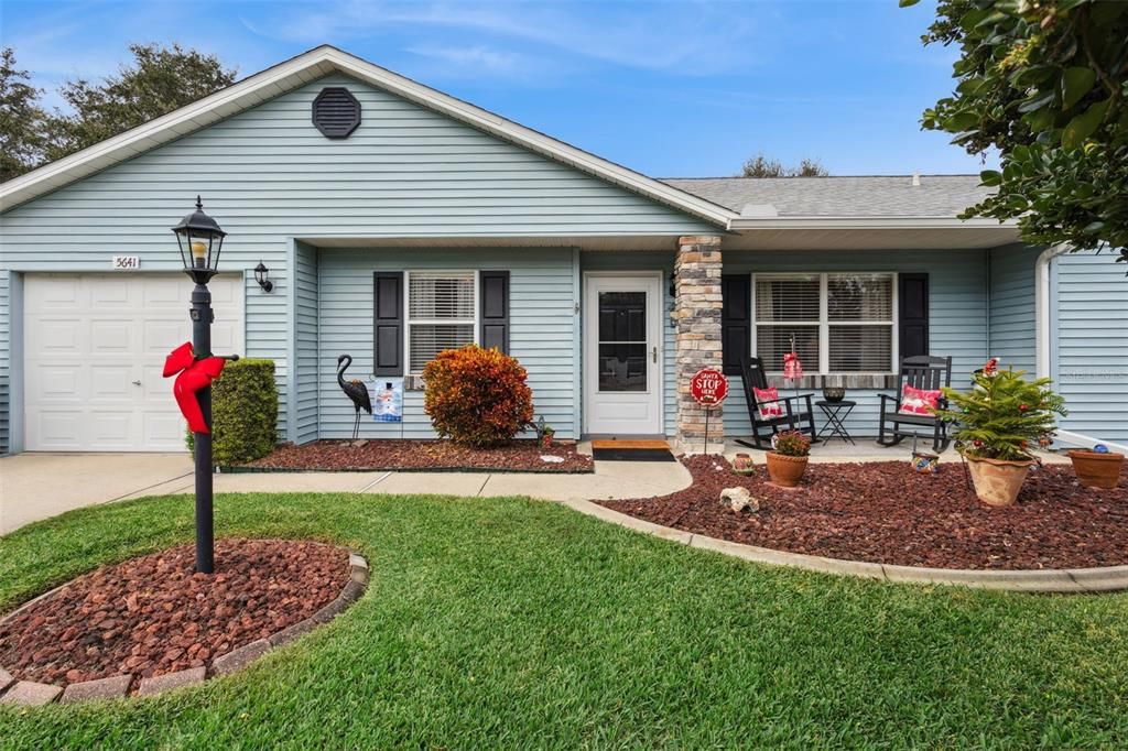 For Sale: $244,000 (2 beds, 2 baths, 1060 Square Feet)