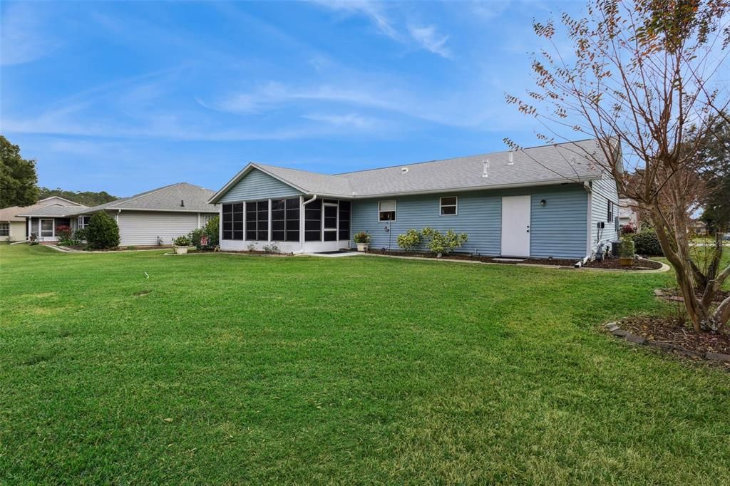 For Sale: $244,000 (2 beds, 2 baths, 1060 Square Feet)