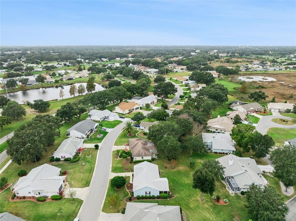 For Sale: $244,000 (2 beds, 2 baths, 1060 Square Feet)